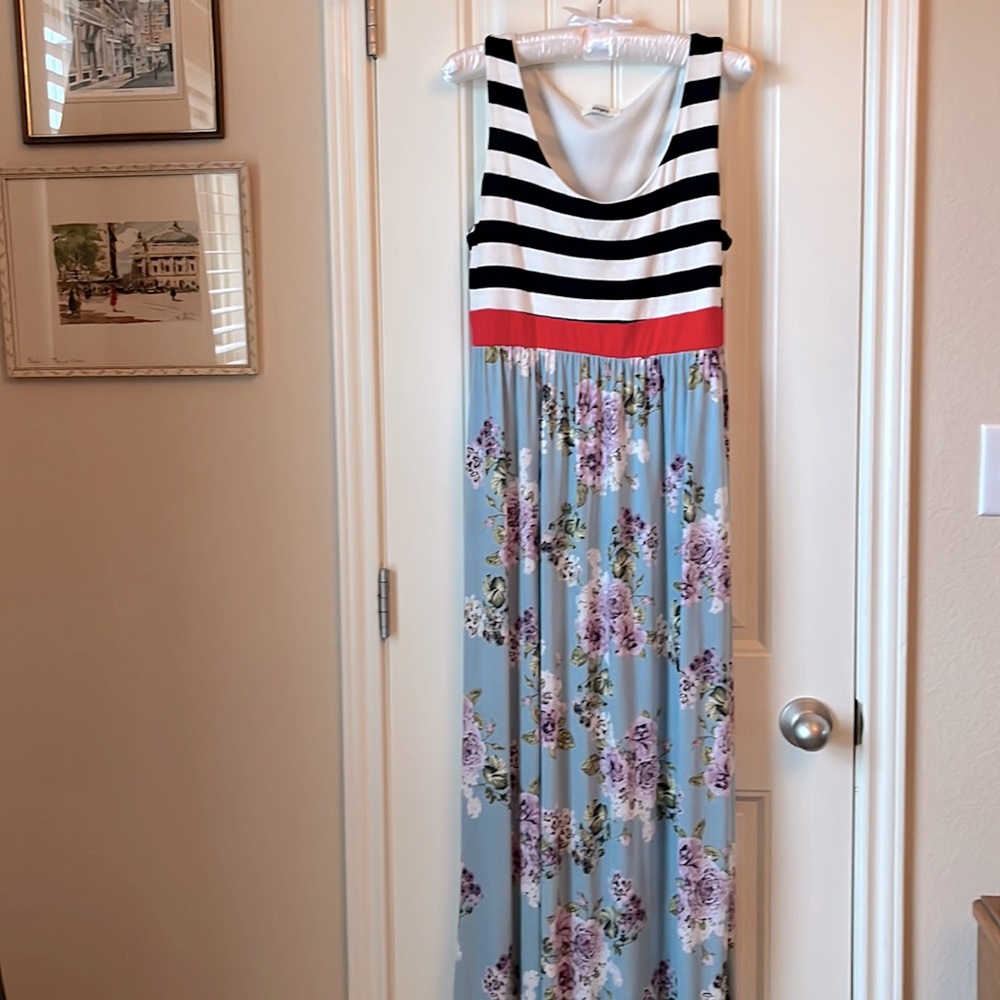 Unique maxi tank dress from éloges 🌸